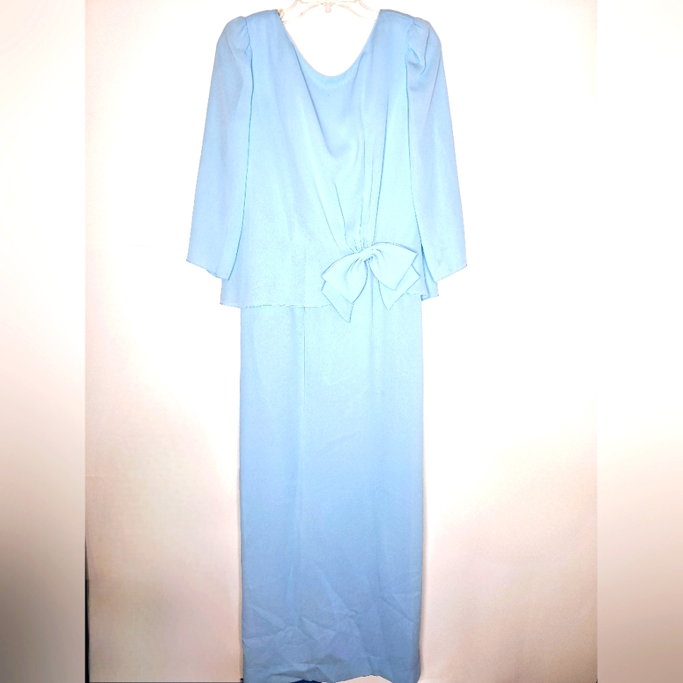 Vtg. Samax New York "Cocktail Hour" Powderblue, Capelet, Maxi Cocktail Dress.
